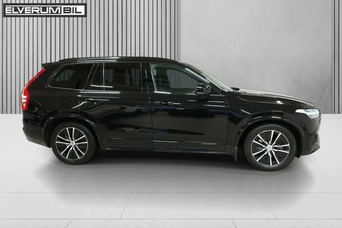 volvo-xc-90-diesel-2019-big-9