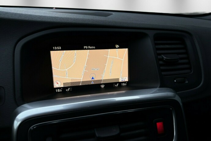 volvo-v60-elektrisitetdiesel-2018-big-23