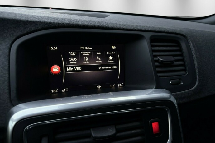 volvo-v60-elektrisitetdiesel-2018-big-25