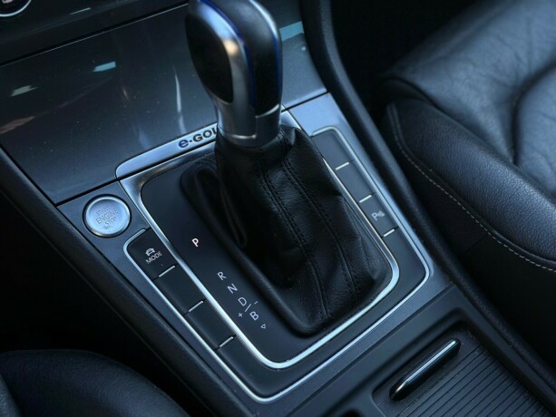 volkswagen-golf-elektrisitet-2017-big-16