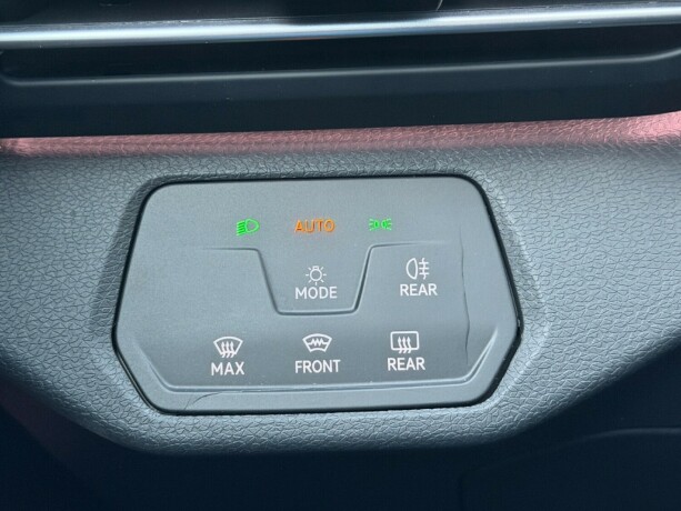 volkswagen-id4-elektrisitet-2021-big-18