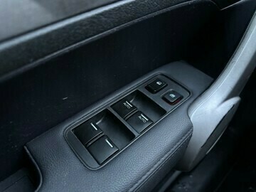 honda-cr-v-diesel-2008-big-9