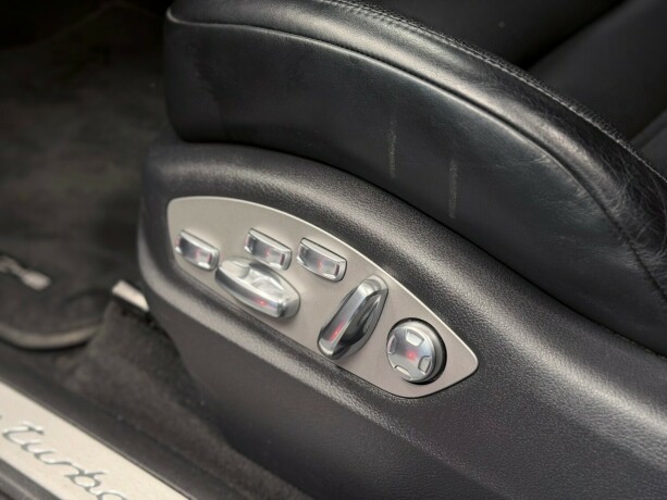 porsche-macan-bensin-2015-big-13