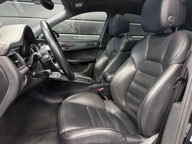 porsche-macan-bensin-2015-big-12