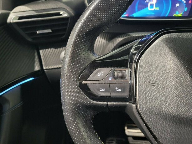 peugeot-e-2008-elektrisitet-2021-big-24
