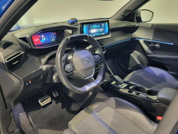 peugeot-e-2008-elektrisitet-2021-big-14