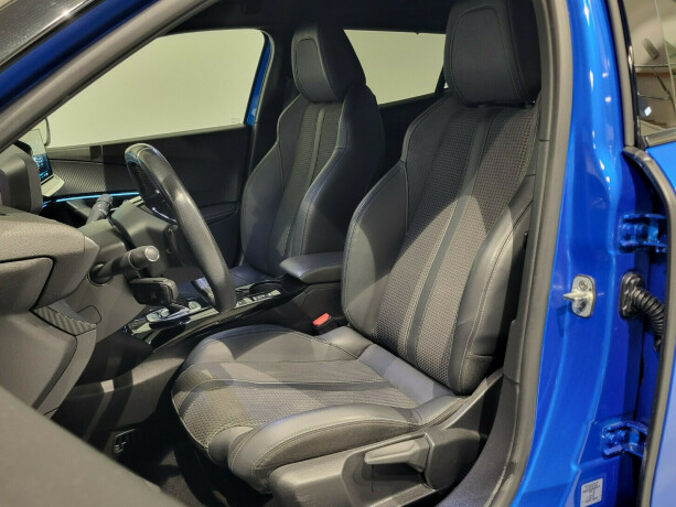 peugeot-e-2008-elektrisitet-2021-big-12