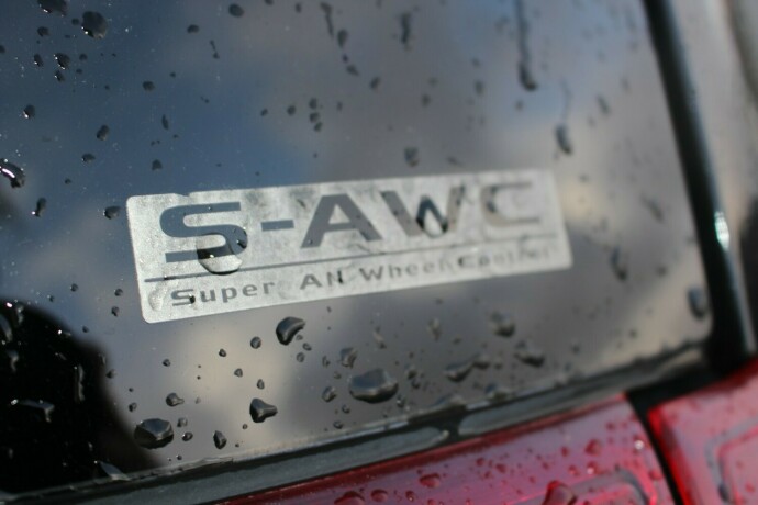 mitsubishi-outlander-elektrisitetbensin-2018-big-5