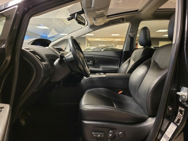 toyota-prius-seven-elektrisitetbensin-2016-big-20