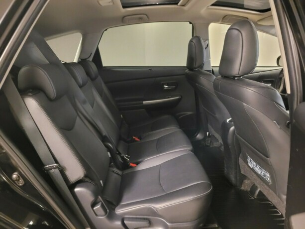 toyota-prius-seven-elektrisitetbensin-2016-big-15