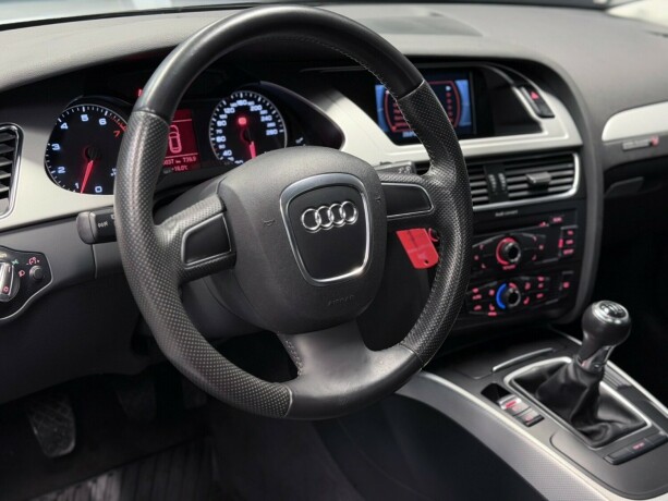 audi-a4-bensin-2009-big-8