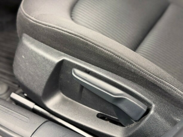 audi-a4-bensin-2009-big-13