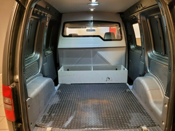 volkswagen-caddy-diesel-2012-big-20