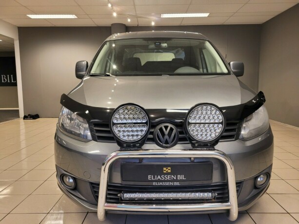 volkswagen-caddy-diesel-2012-big-9