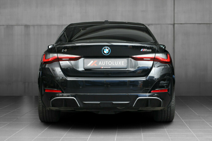 bmw-i4-m50-elektrisitet-2023-big-29