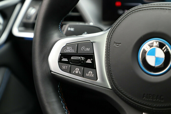 bmw-i4-m50-elektrisitet-2023-big-11