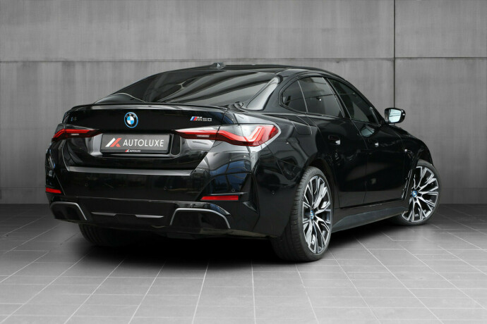 bmw-i4-m50-elektrisitet-2023-big-1