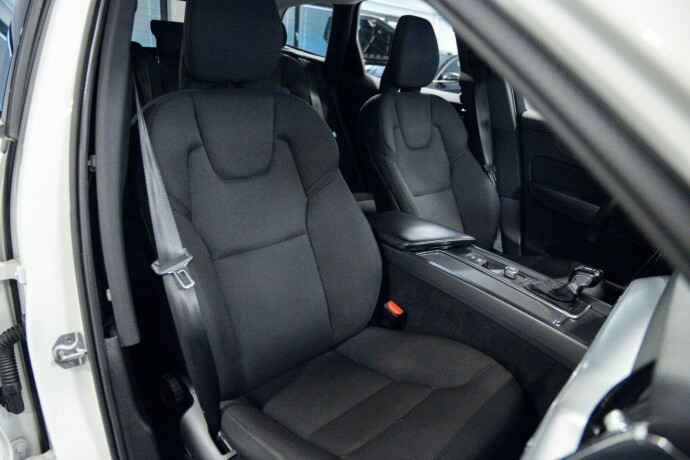 volvo-xc-60-diesel-2019-big-10