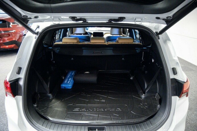 hyundai-santa-fe-elektrisitetbensin-2021-big-7