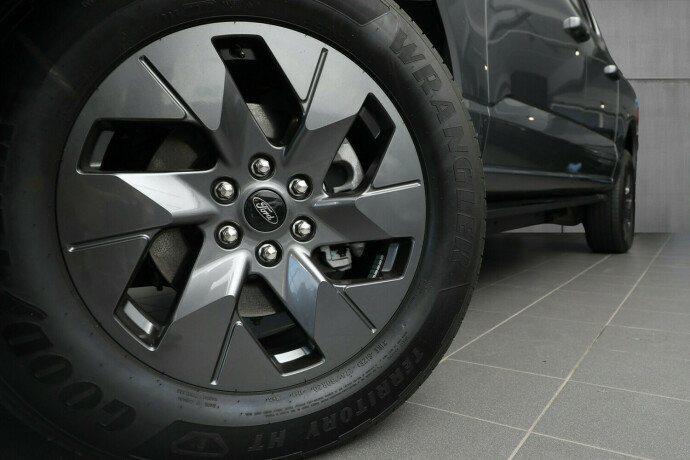 ford-f-serie-elektrisitet-2023-big-35