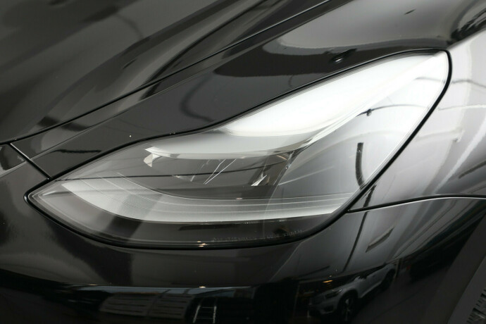 tesla-model-y-elektrisitet-2023-big-24