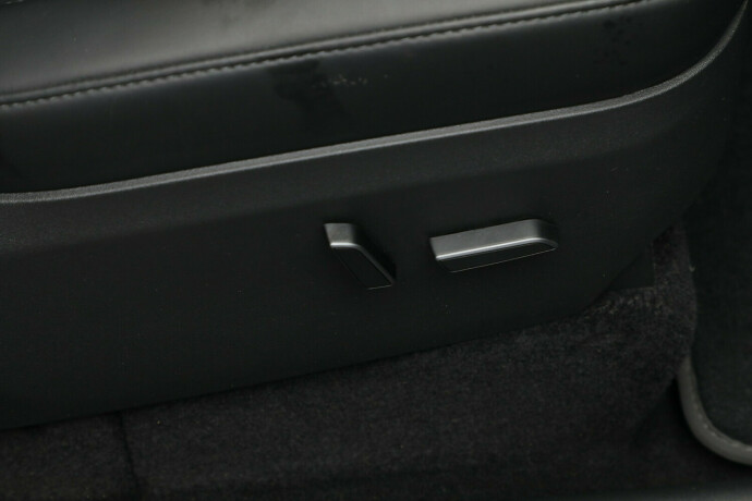 tesla-model-y-elektrisitet-2023-big-17