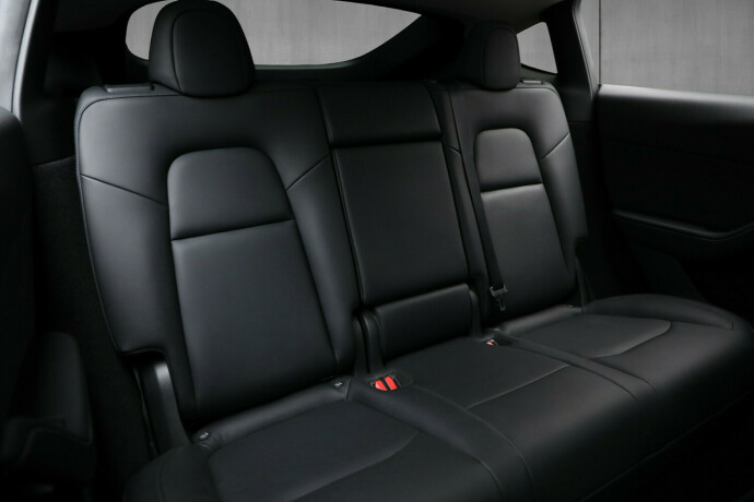 tesla-model-y-elektrisitet-2023-big-8