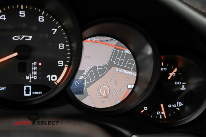 porsche-911-bensin-2015-big-56