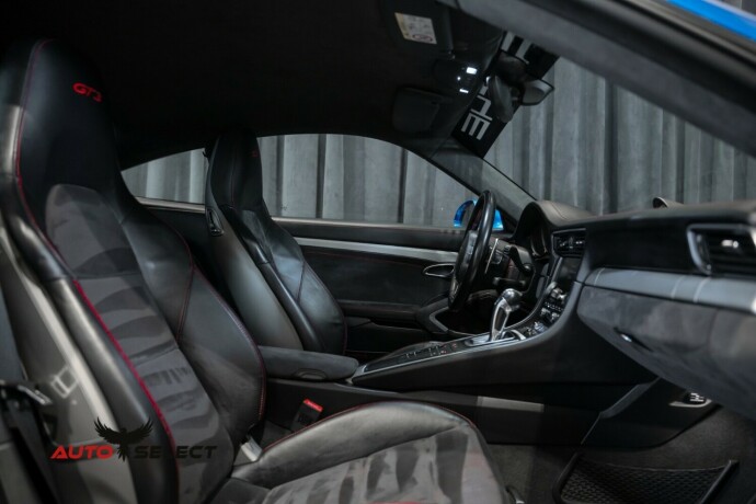 porsche-911-bensin-2015-big-32