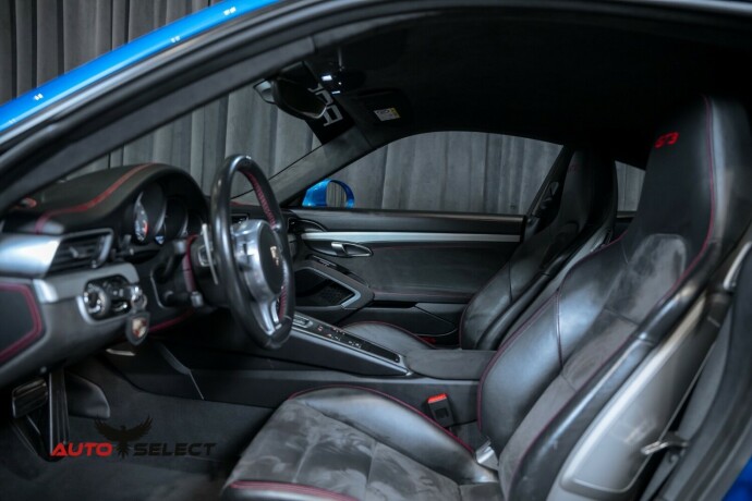 porsche-911-bensin-2015-big-38