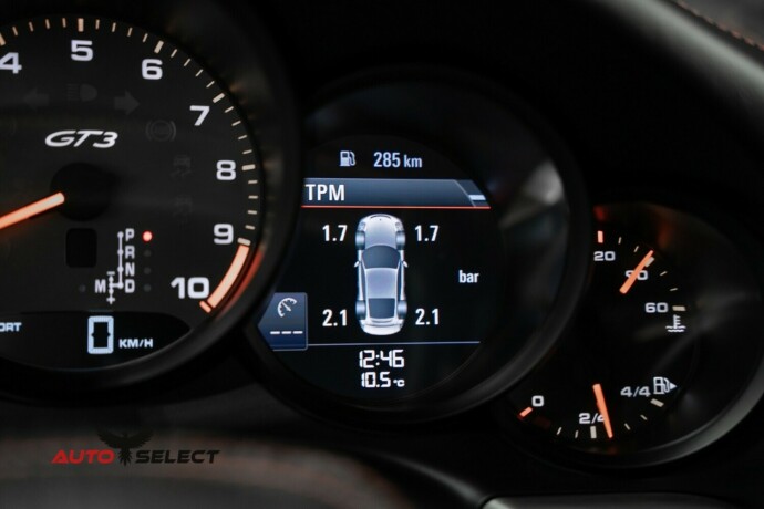 porsche-911-bensin-2015-big-58