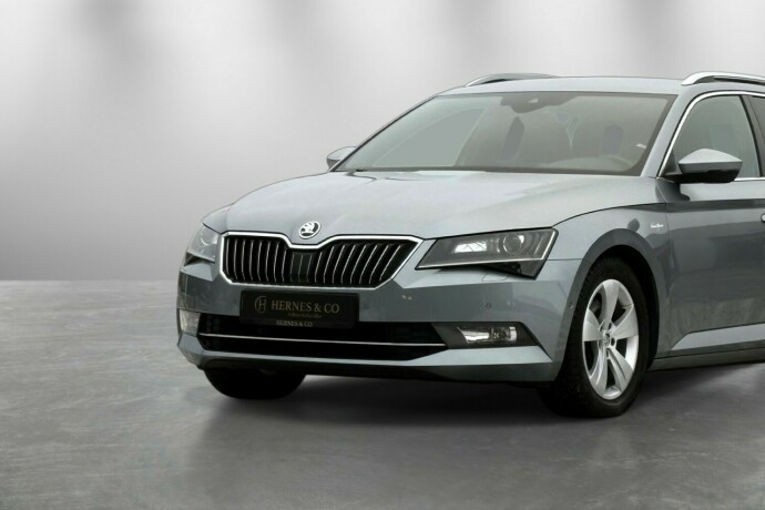 skoda-superb-diesel-2019-big-5