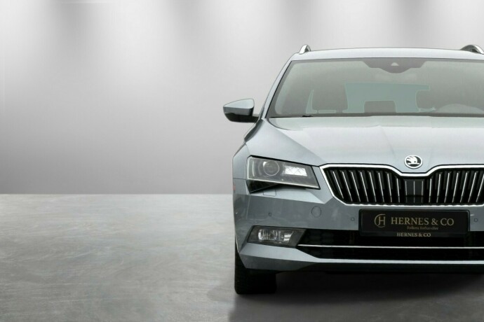 skoda-superb-diesel-2019-big-3