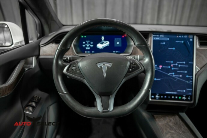 tesla-model-x-elektrisitet-2019-big-25