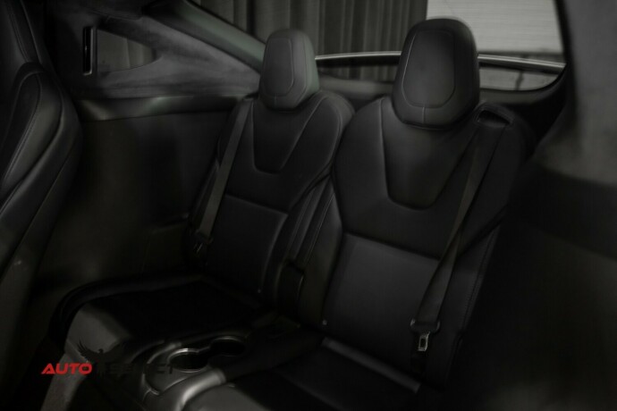 tesla-model-x-elektrisitet-2019-big-15