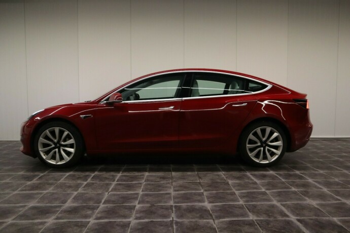 tesla-model-3-elektrisitet-2019-big-4