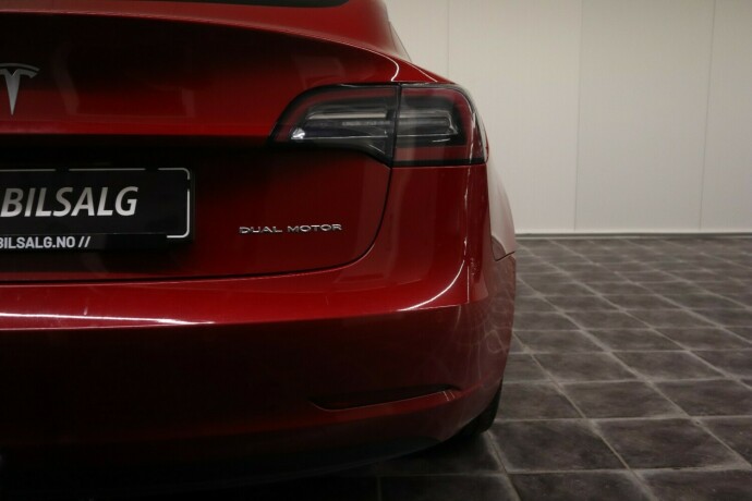 tesla-model-3-elektrisitet-2019-big-9