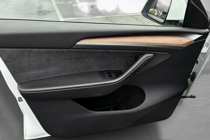 tesla-model-y-elektrisitet-2023-big-46