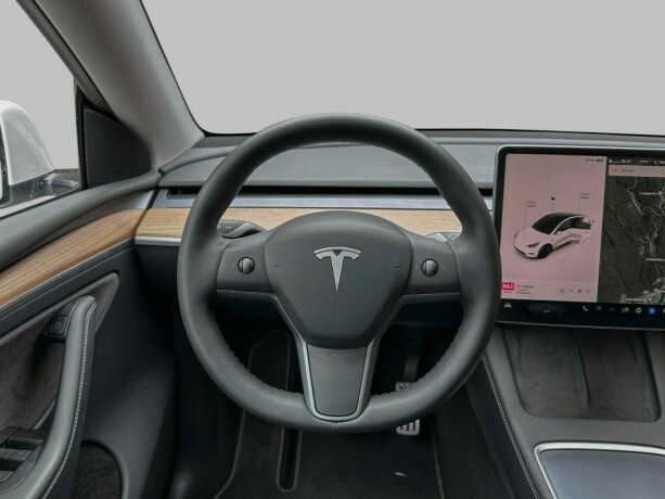 tesla-model-y-elektrisitet-2023-big-22