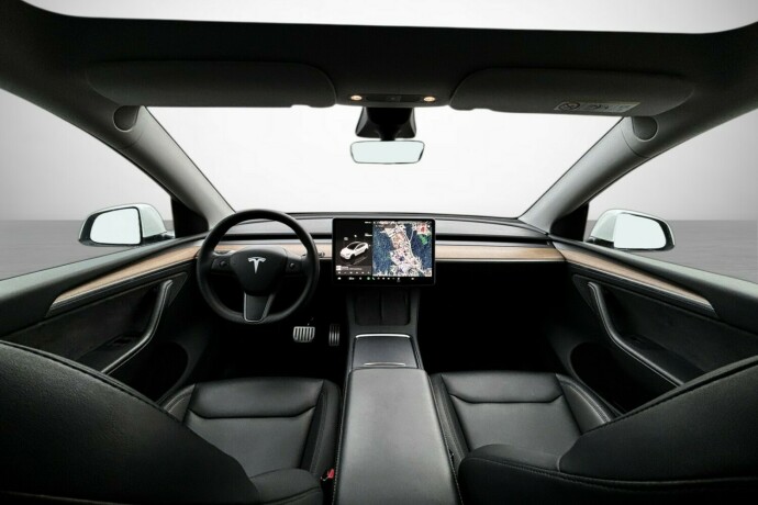 tesla-model-y-elektrisitet-2023-big-28