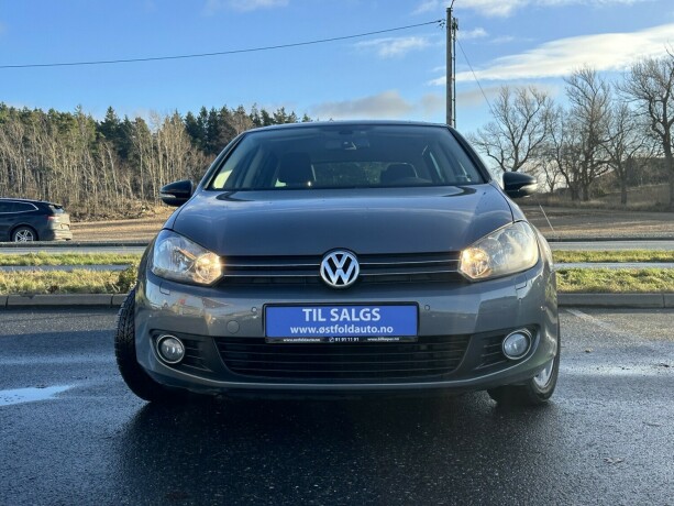 volkswagen-golf-bensin-2012-big-1