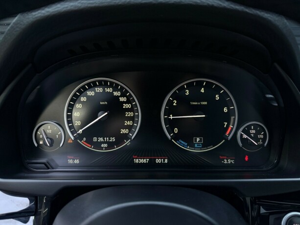 bmw-x5-elektrisitetbensin-2016-big-17