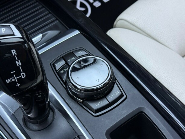 bmw-x5-elektrisitetbensin-2016-big-30