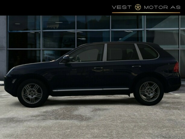 porsche-cayenne-bensin-2003-big-3