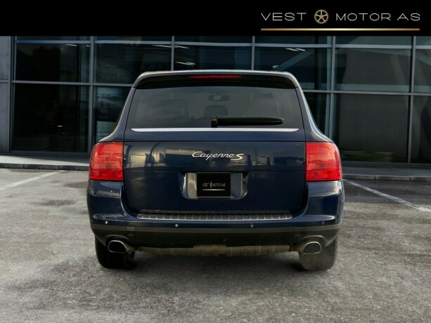 porsche-cayenne-bensin-2003-big-5