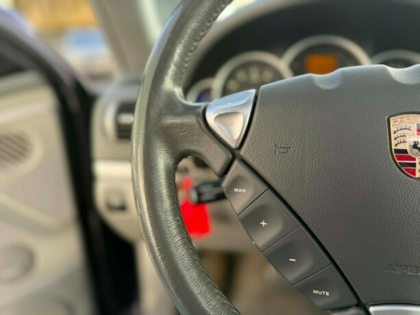 porsche-cayenne-bensin-2003-big-18