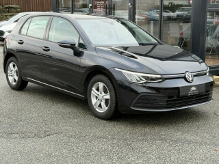 Volkswagen | Golf | Elektrisitet+bensin | 2022