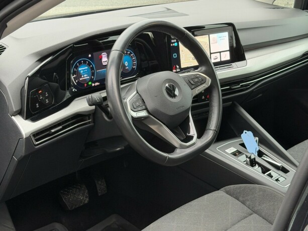 volkswagen-golf-elektrisitetbensin-2022-big-6