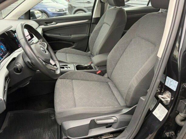 volkswagen-golf-elektrisitetbensin-2022-big-8