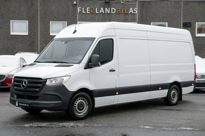 mercedes-benz-sprinter-diesel-2019-big-0